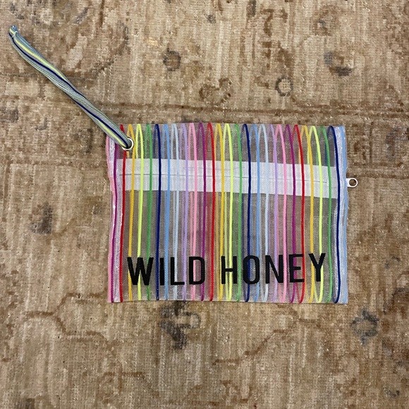 Wild Honey Handbags - Wild Honey Mesh Makeup Bag